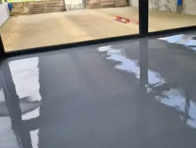 applicateur sol en résine Plédran-1
